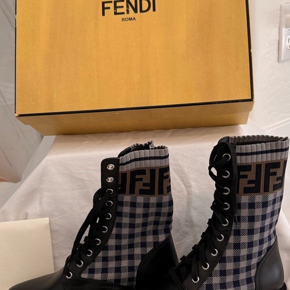 Fendi Biker Vitello Moto Combat Boots in Black Blue and Grey NIB size 38 - Picture 12 of 16